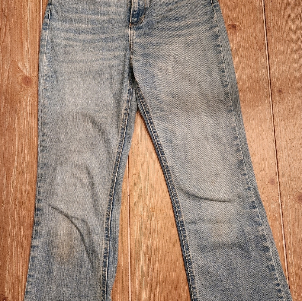 BDG Jeans Kick Flare High Rise Cropped